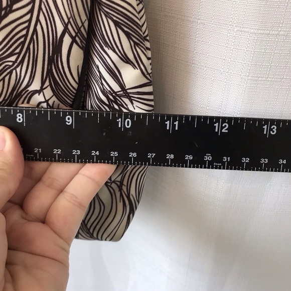 Lululemon Party Om Bag. Sketchy Palms White Black - Picture 13 of 16